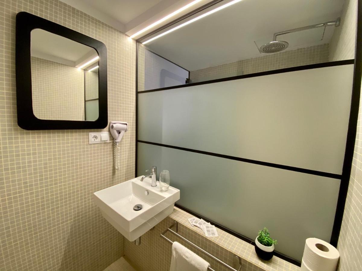 Apartment Sunclub Calavinya Салоу Экстерьер фото